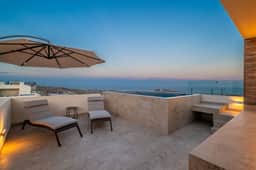 Casa Cielo + Private Rooftop Pool + Ocean Views