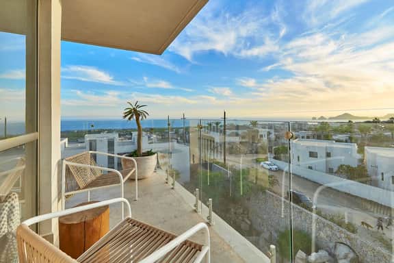 Luxury Penthouse • Private Pool w/ Ocean Views