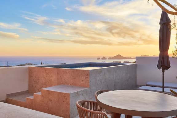 Luxury Penthouse • Private Pool w/ Ocean Views
